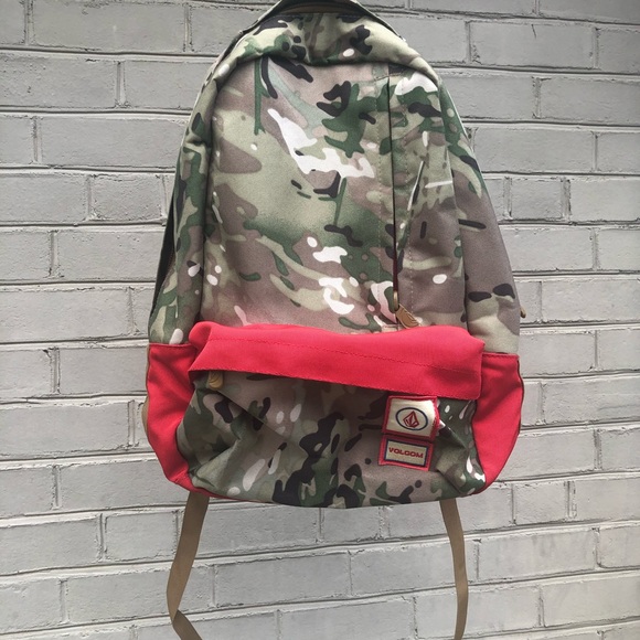 NWOT Volcom Basis Camo Backpack - Picture 5 of 15